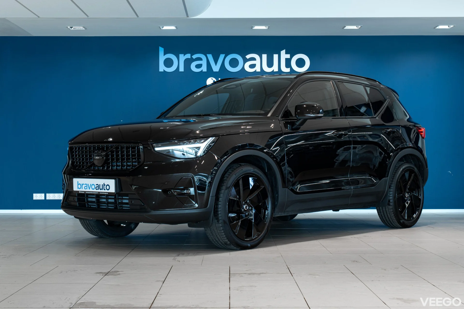 Volvo XC40 B3 Mild-Hybrid Plus Black Edition 2WD 2 120kW