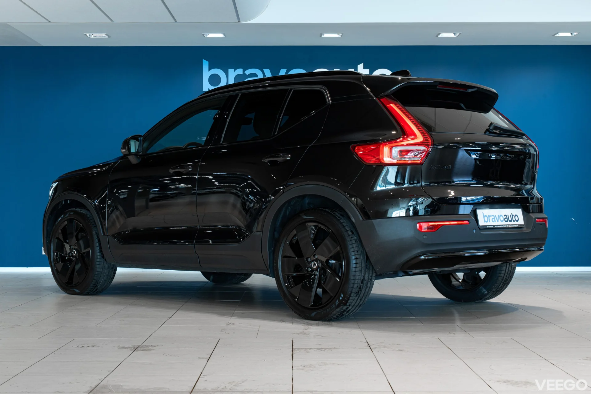 Volvo XC40 B3 Mild-Hybrid Plus Black Edition 2WD 2 120kW