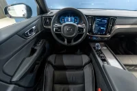 Volvo V60 2.0 B4 Mild-Hybrid Plus Dark 2 145kW thumbnail