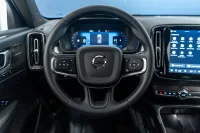 Volvo XC40 B3 Mild-Hybrid Plus Black Edition 2WD 2 120kW thumbnail