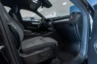 Volvo XC40 B3 Mild-Hybrid Plus Black Edition 2WD 2 120kW thumbnail