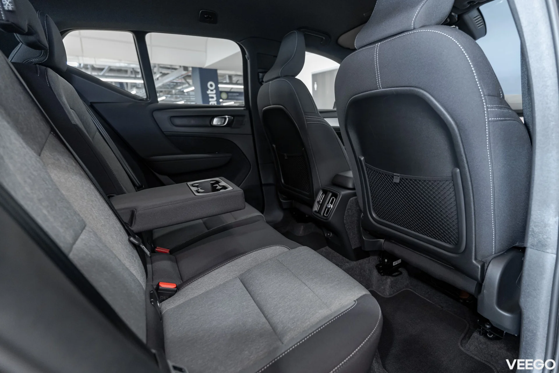 Volvo XC40 B3 Mild-Hybrid Plus Black Edition 2WD 2 120kW