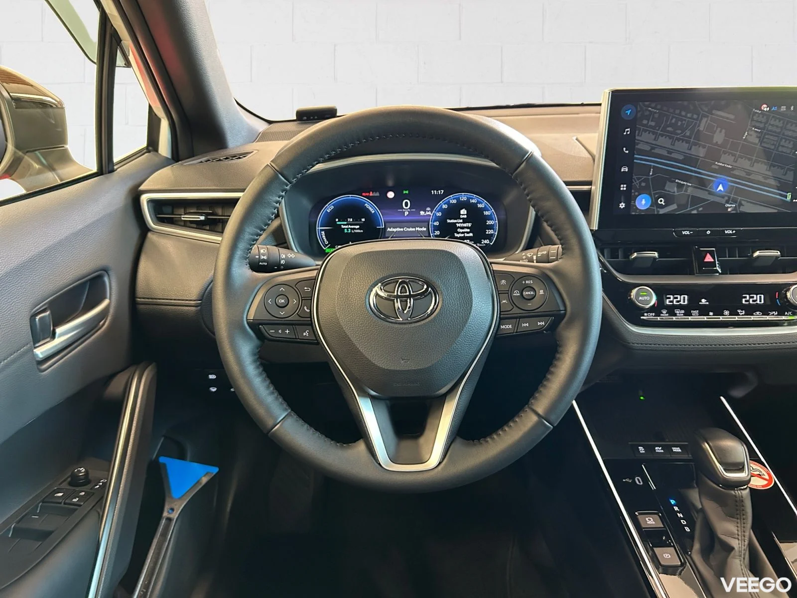 Toyota Corolla Luxury Hybrid 2 98kW