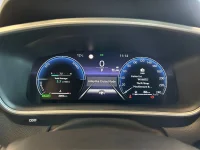 Toyota Corolla Luxury Hybrid 2 98kW thumbnail