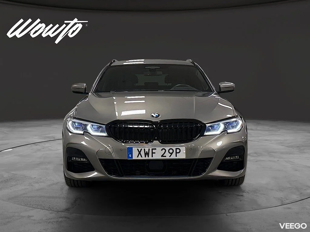 BMW 330 d xDrive Touring 286HK M-Sport /Laser /HuD /Se Spec 154kW