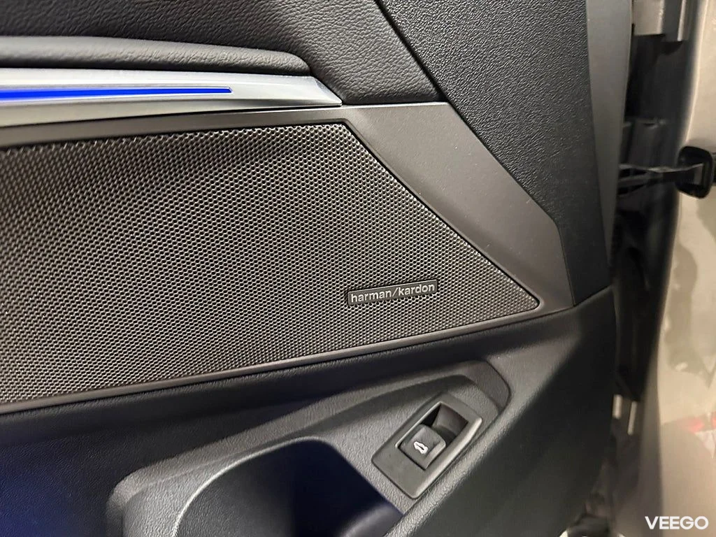 BMW 330 d xDrive Touring 286HK M-Sport /Laser /HuD /Se Spec 154kW