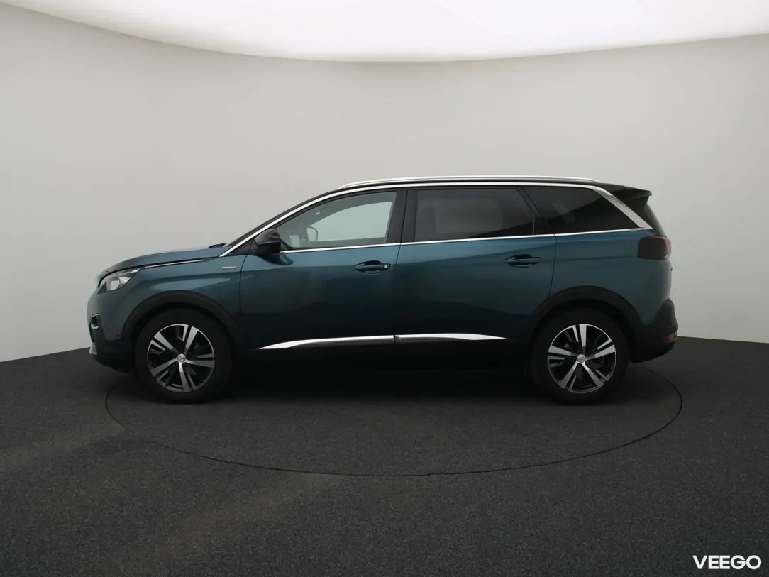 Peugeot 5008 1.2 96kW