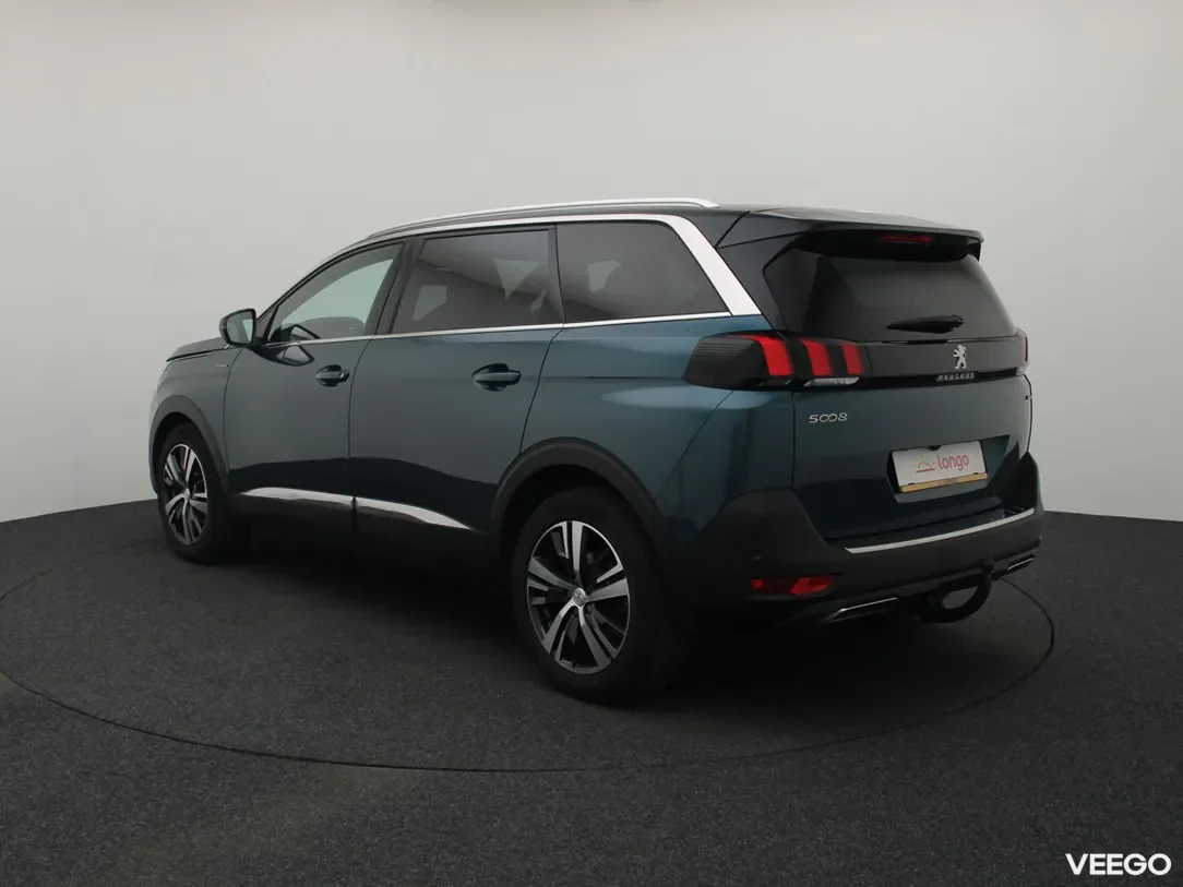 Peugeot 5008 1.2 96kW