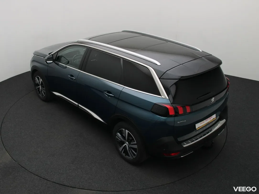 Peugeot 5008 1.2 96kW