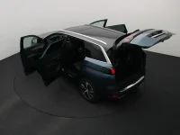 Peugeot 5008 1.2 96kW thumbnail