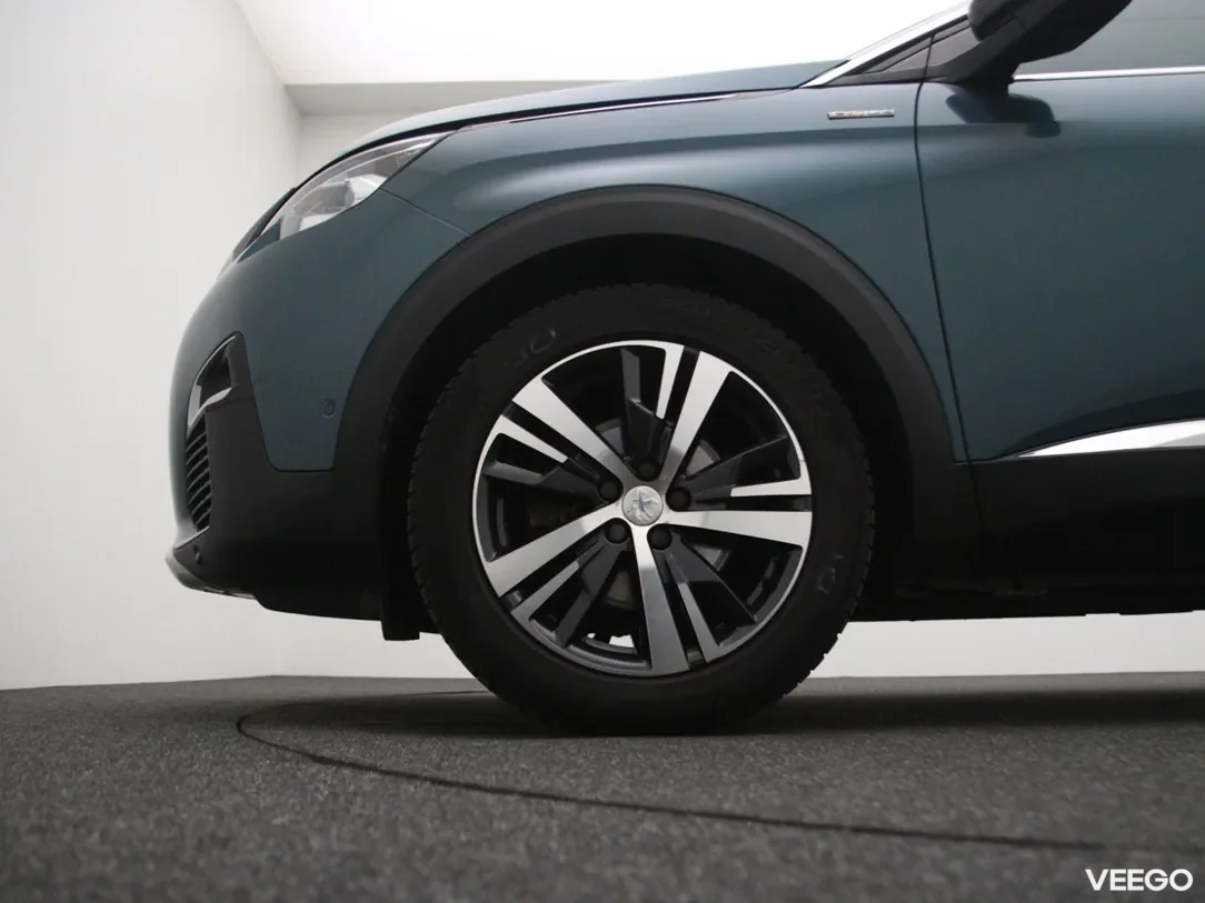 Peugeot 5008 1.2 96kW