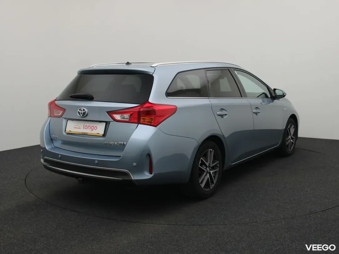 Toyota Auris 1.8 100kW