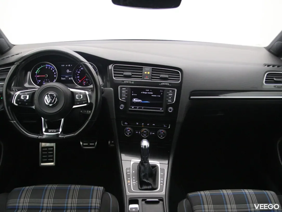 Volkswagen Golf 1.4 150kW