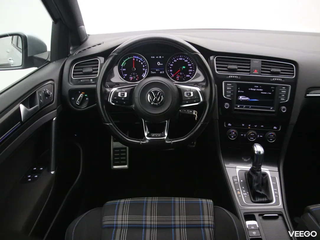 Volkswagen Golf 1.4 150kW