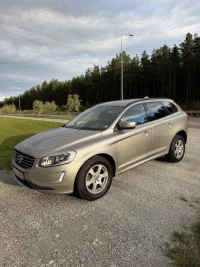 Volvo XC60 2.0 100kW thumbnail