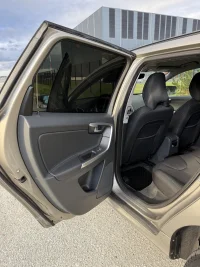 Volvo XC60 2.0 100kW thumbnail