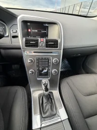 Volvo XC60 2.0 100kW thumbnail