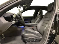 Porsche Taycan DD 435HK /P-Display/ Soft Close/Se Spec/Moms 320kW thumbnail