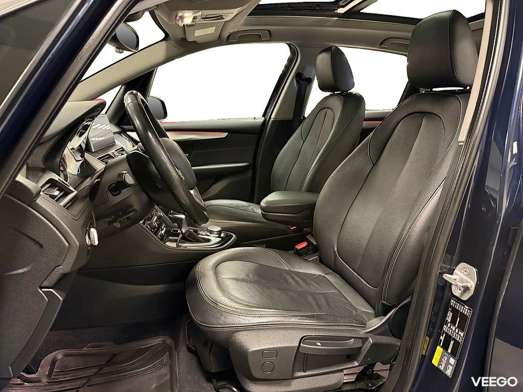 BMW 225 xe Active Tourer 224HK Luxury Line /Pano /HuD 165kW