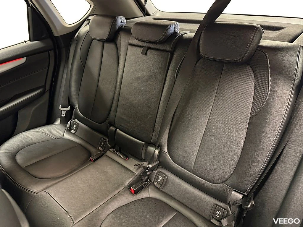 BMW 225 xe Active Tourer 224HK Luxury Line /Pano /HuD 165kW
