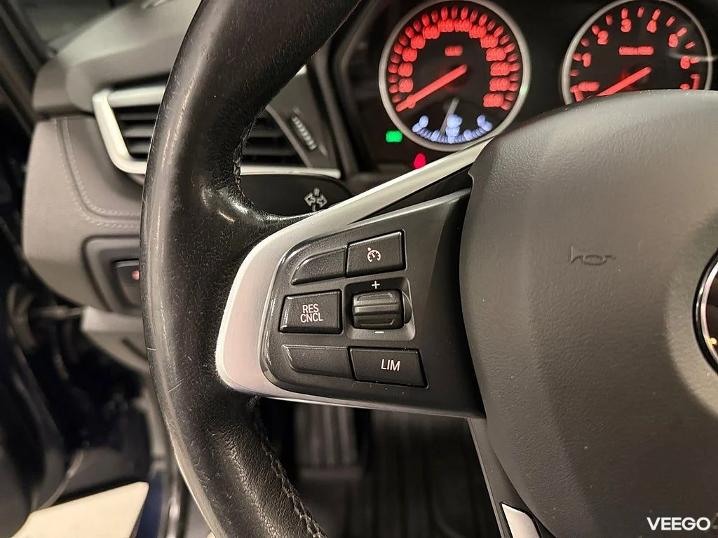 BMW 225 xe Active Tourer 224HK Luxury Line /Pano /HuD 165kW