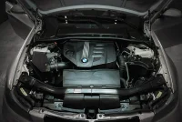 BMW 320 2.0 130kW thumbnail