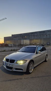 BMW 320 2.0 130kW thumbnail