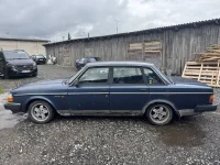 Volvo 240 2.3 96kW thumbnail