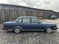 Volvo 240 2.3 96kW thumbnail