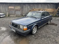 Volvo 240 2.3 96kW thumbnail