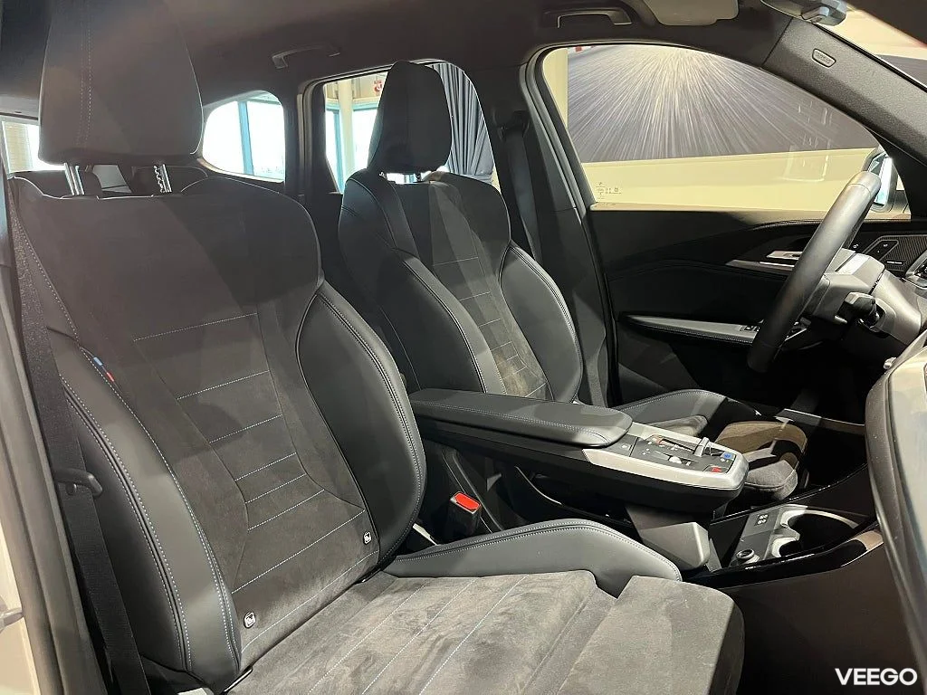 BMW iX1 xDrive30 M Sport D/A Pro Harman/Kardon Massage 360 Drag 225kW