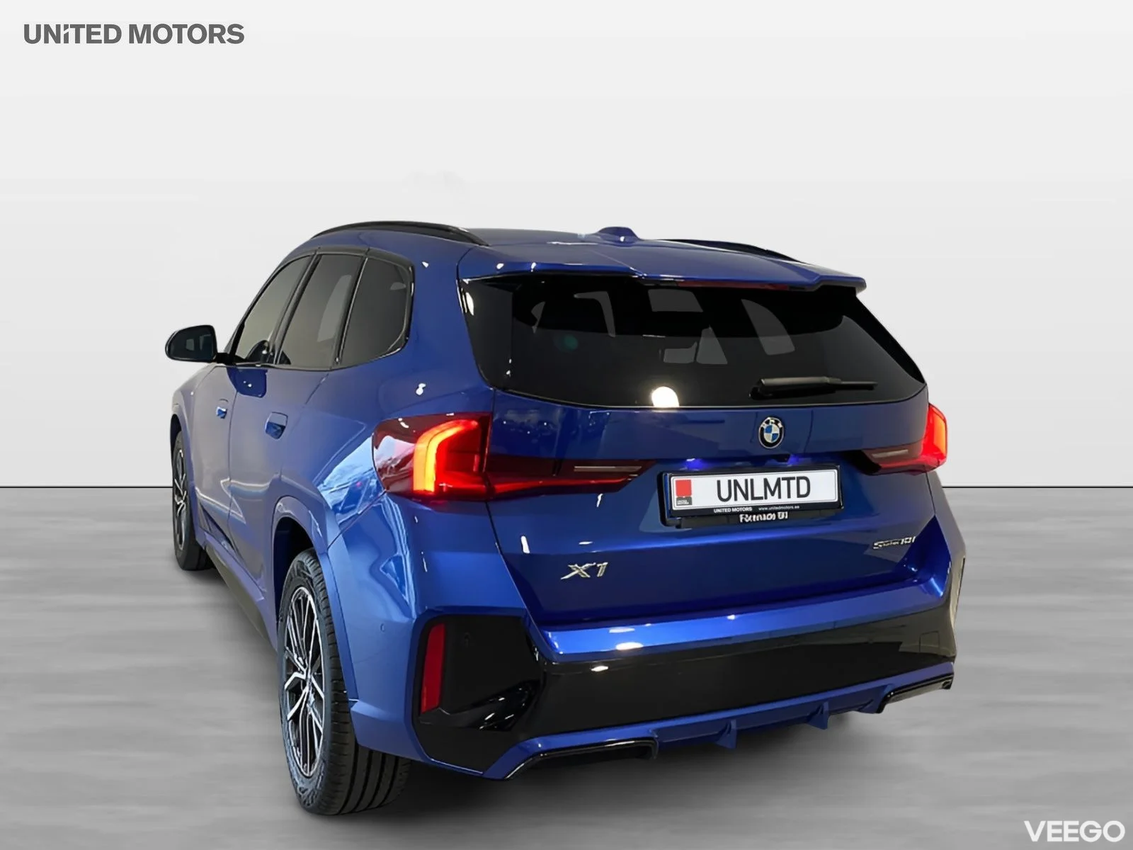 BMW X1 sDrive18i M-Sport Rattvärme Drag Tonade rutor 0kW