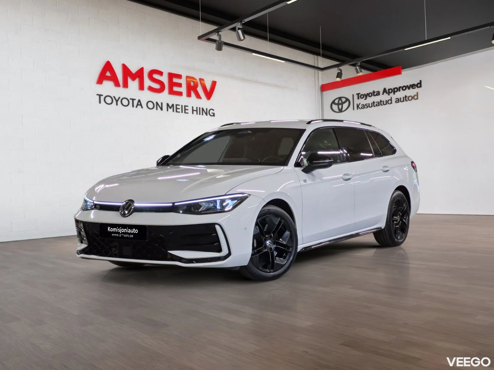 Volkswagen Passat Variant 4Motion R-Line Black Style 2 142kW