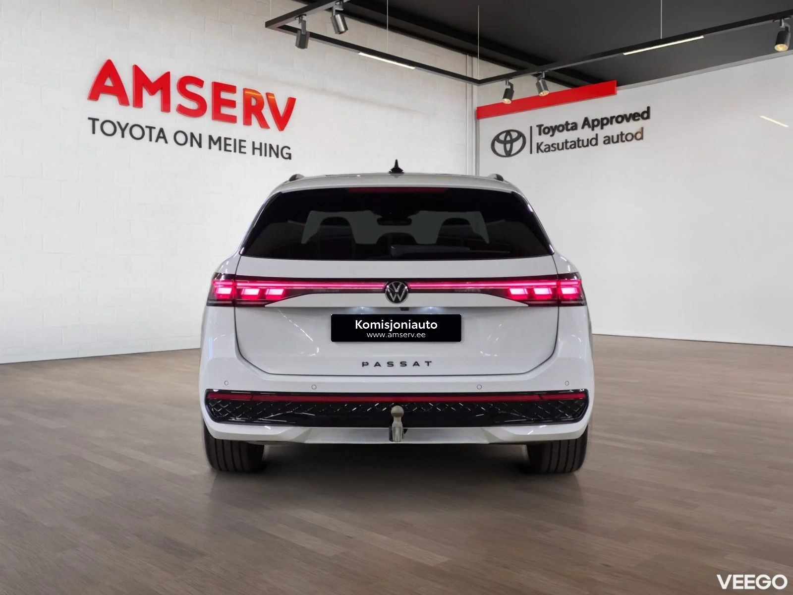 Volkswagen Passat Variant 4Motion R-Line Black Style 2 142kW