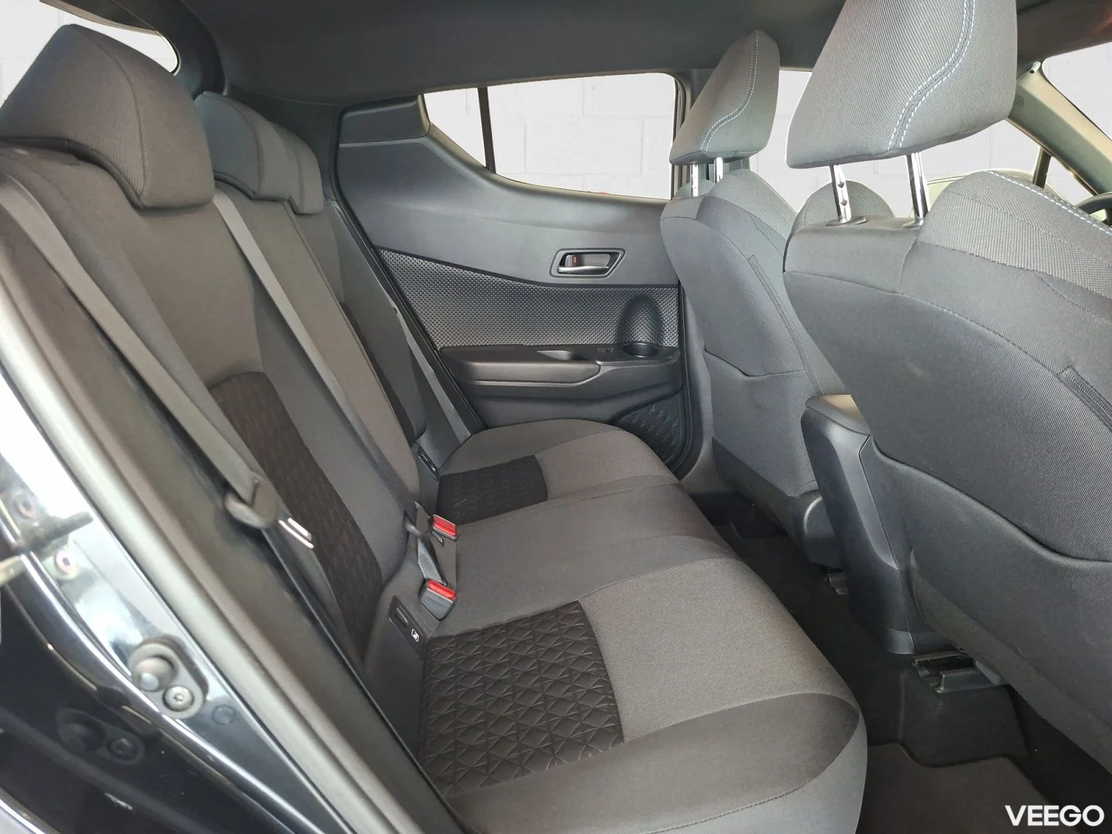 Toyota C-HR Style Hybrid 1.8 72kW