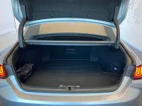 Lexus ES 300h - 131kW