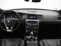 Volvo V60 2.4 208kW thumbnail