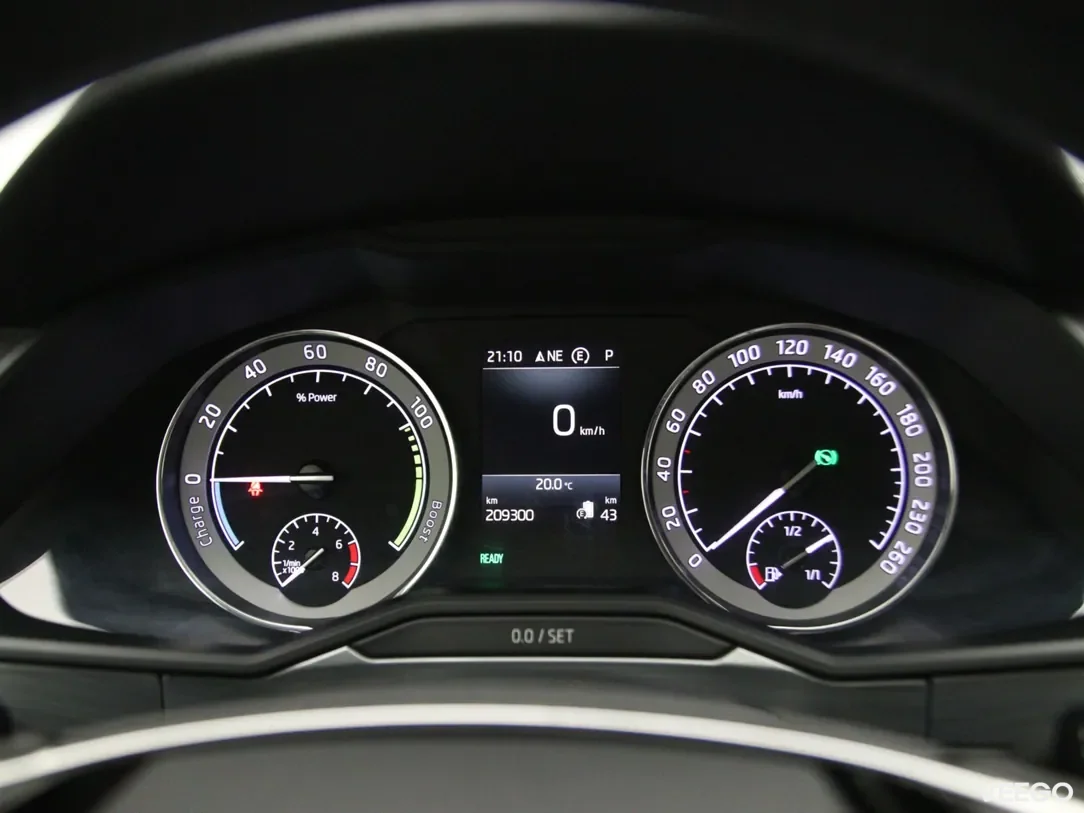 Skoda Superb 1.4 160kW