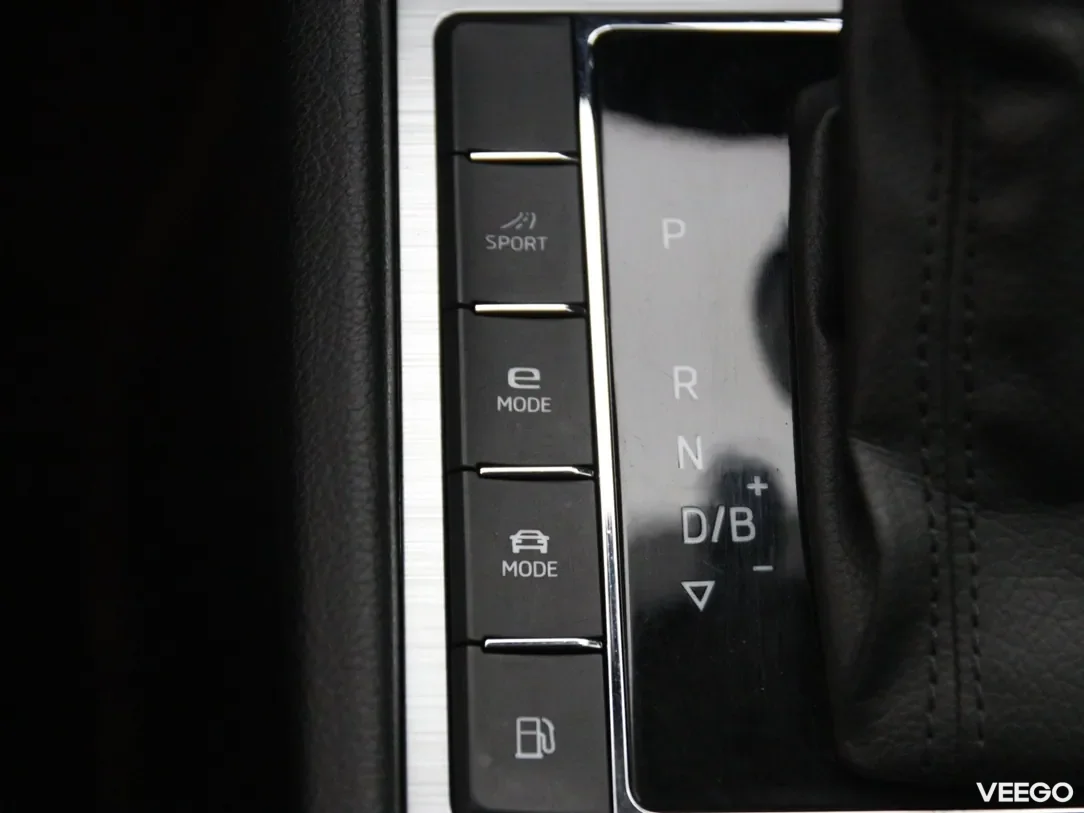Skoda Superb 1.4 160kW