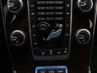 Volvo V60 2.4 208kW thumbnail
