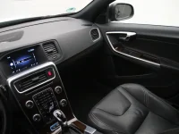 Volvo V60 2.4 208kW thumbnail