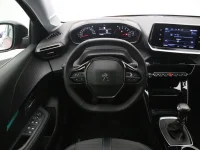 Peugeot 208 1.2 74kW thumbnail