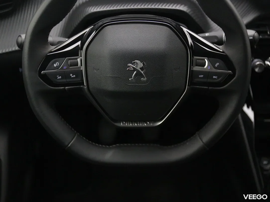 Peugeot 208 1.2 74kW
