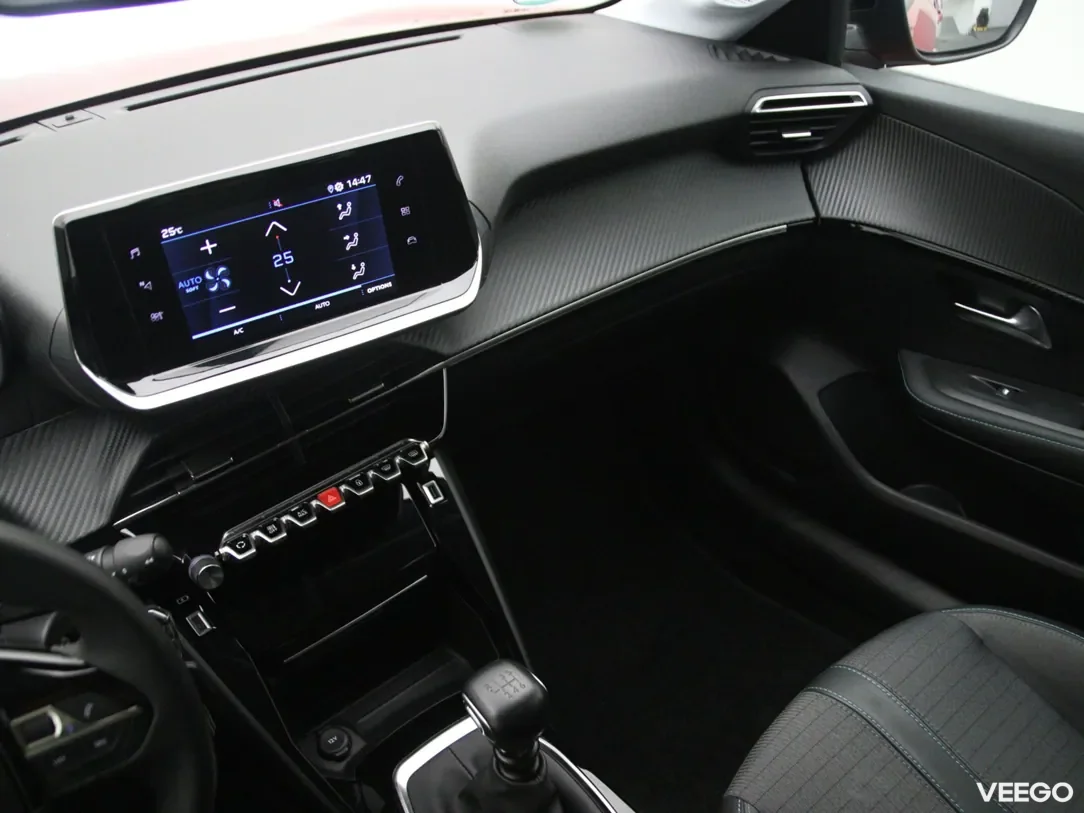 Peugeot 208 1.2 74kW