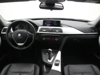 BMW 320 2 135kW thumbnail