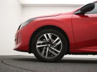 Peugeot 208 1.2 74kW thumbnail