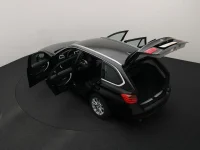 BMW 320 2 135kW thumbnail