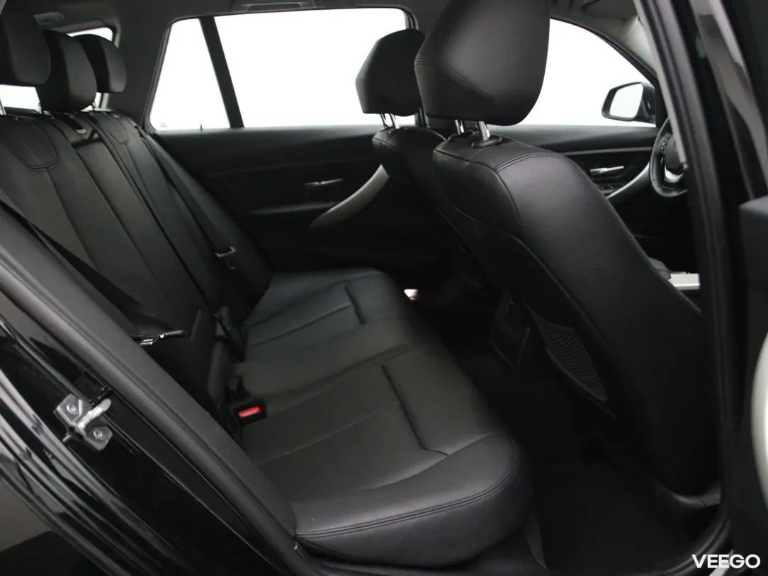 BMW 320 2 135kW