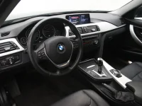 BMW 320 2 135kW thumbnail