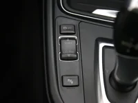 BMW 320 2 135kW thumbnail